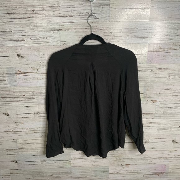 Silence & noise black long sleeve blouse size medium urban outfitters - Picture 6 of 11